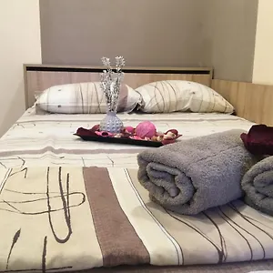 тепето Hill Apartment